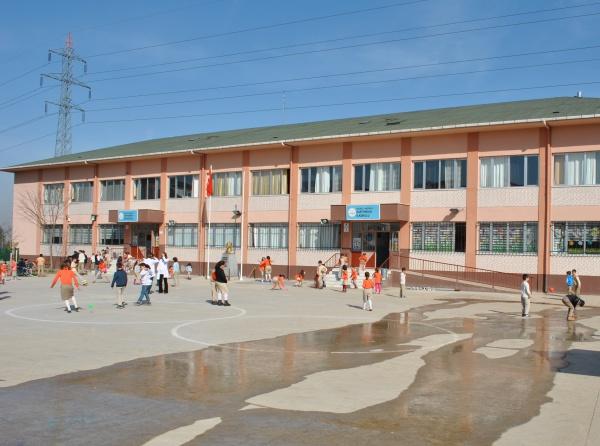 Başiskele Kartonsan Ortaokulu Fotoğrafı